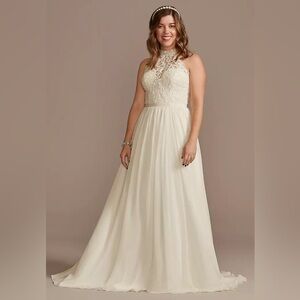 Wedding dress with halter neck and button back